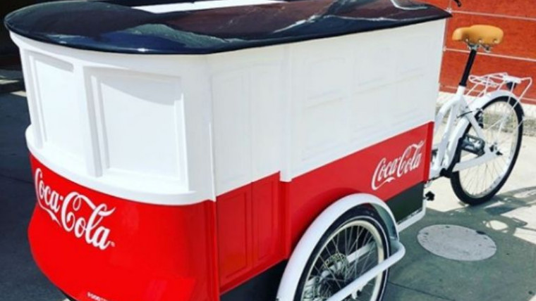 COCA COLA