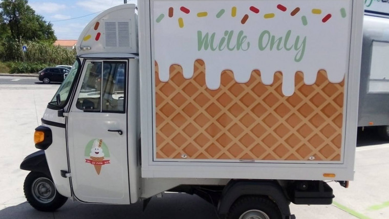 THE ICE CREAM MAN